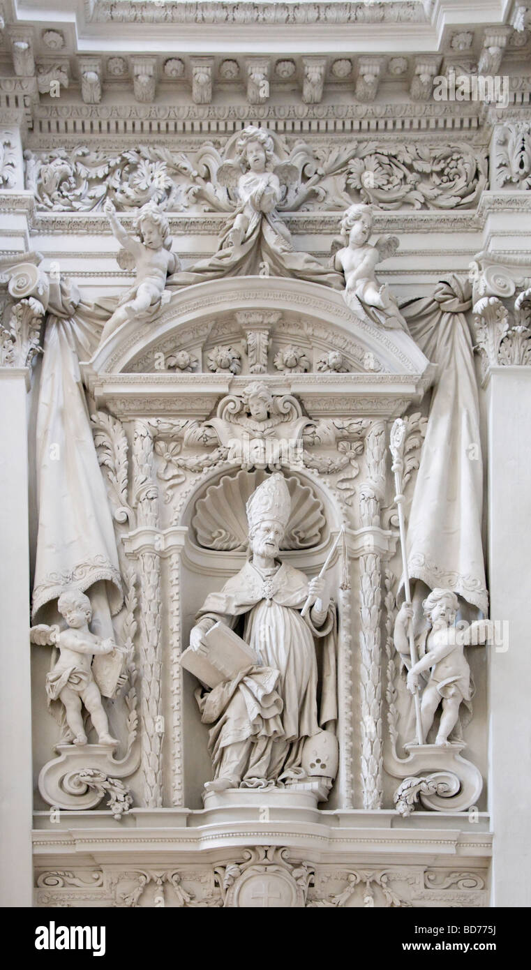 München, Bayern, Deutschland. Theatinerkirche - Kirche St. Cajetan (1662-1768) innen Detail Stockfoto