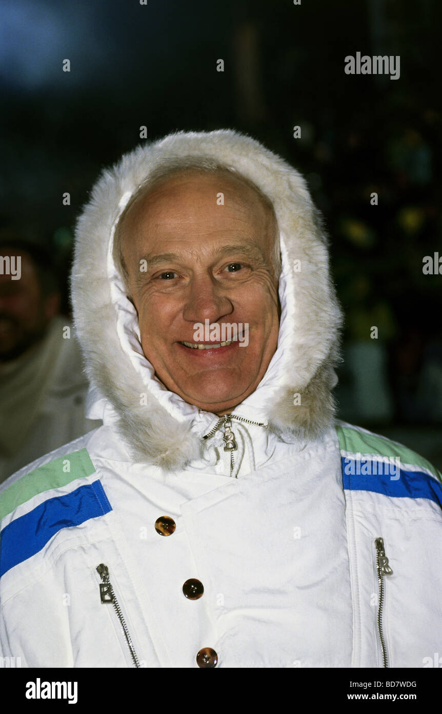 Aldrin, Buzz, * 20.1.1930, amerikanischer Astronaut, Zweite Person auf dem Mond, Porträt, während der Herstellung von "Feuer, Eis und Dynamit", St Moritzersee, Schweiz, 8.2.1990, Stockfoto