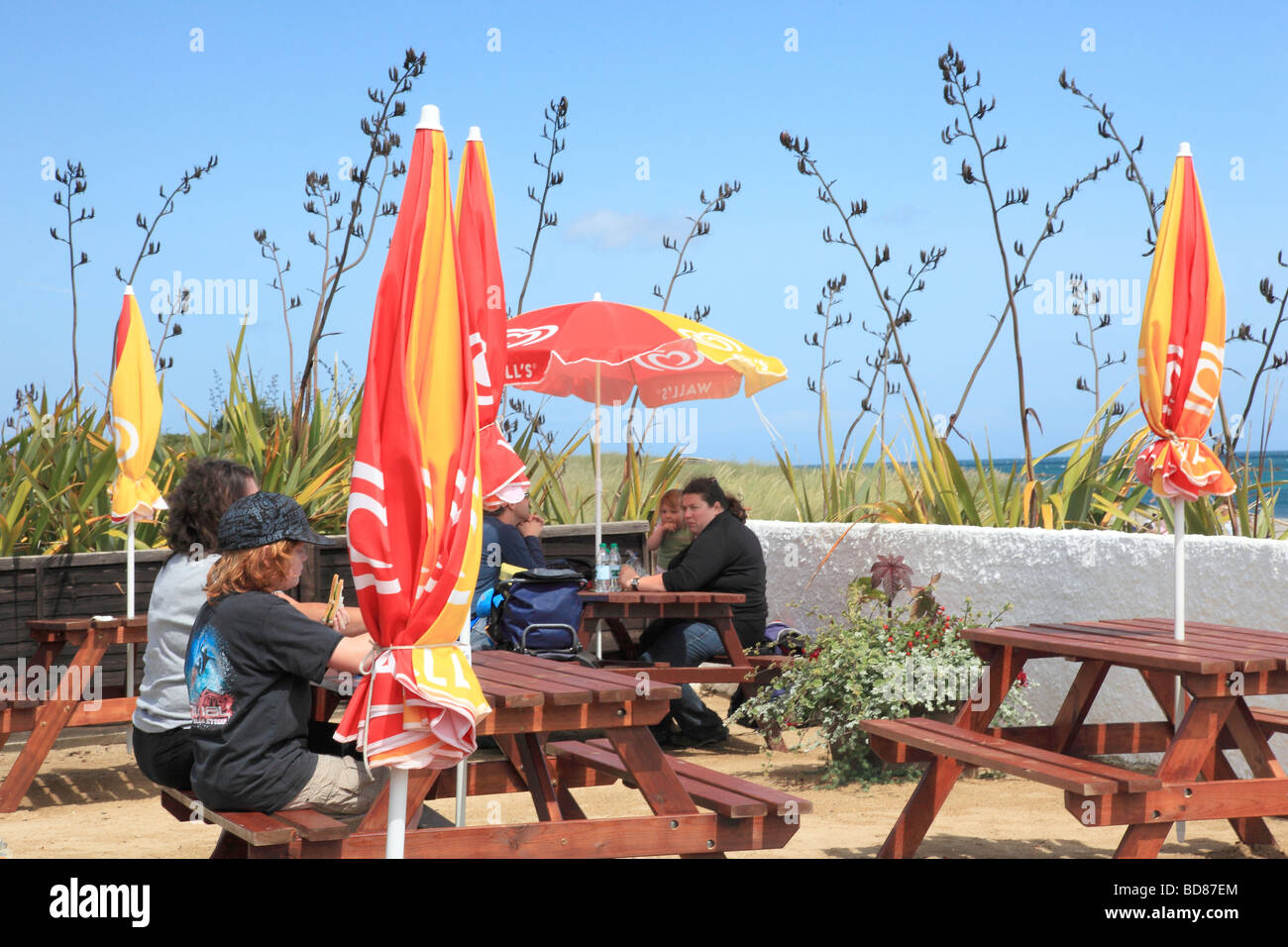 Strandcafe Shell Beach Herm Island Kanalinseln Stockfoto
