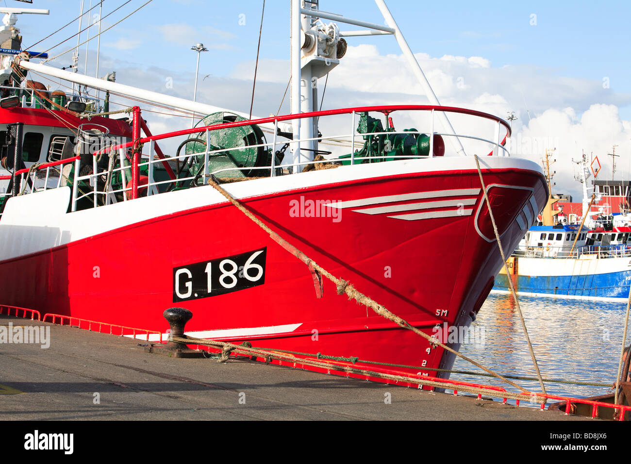 Roten Fischen Schiff Irland Stockfoto