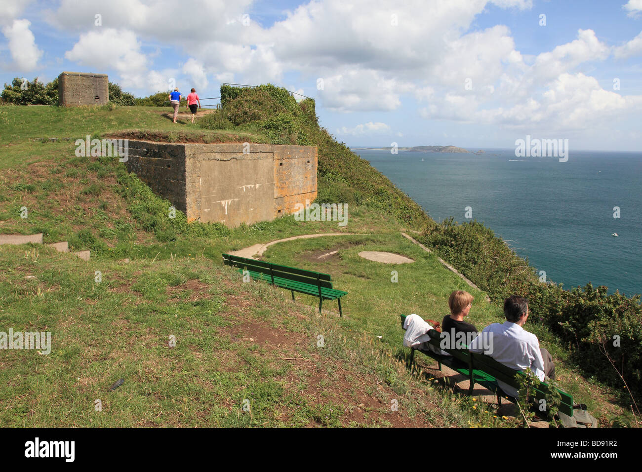 Menschen, die Erholung auf Jerbourg Punkt Guernsey, Channel Islands Stockfoto