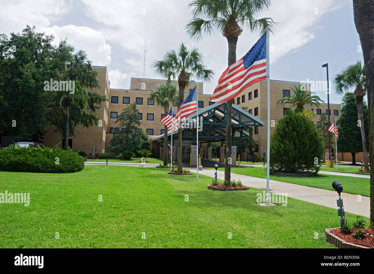 Außen vor dem Eingang zu der Veterans Administration Hospital in Lake City Florida Stockfoto