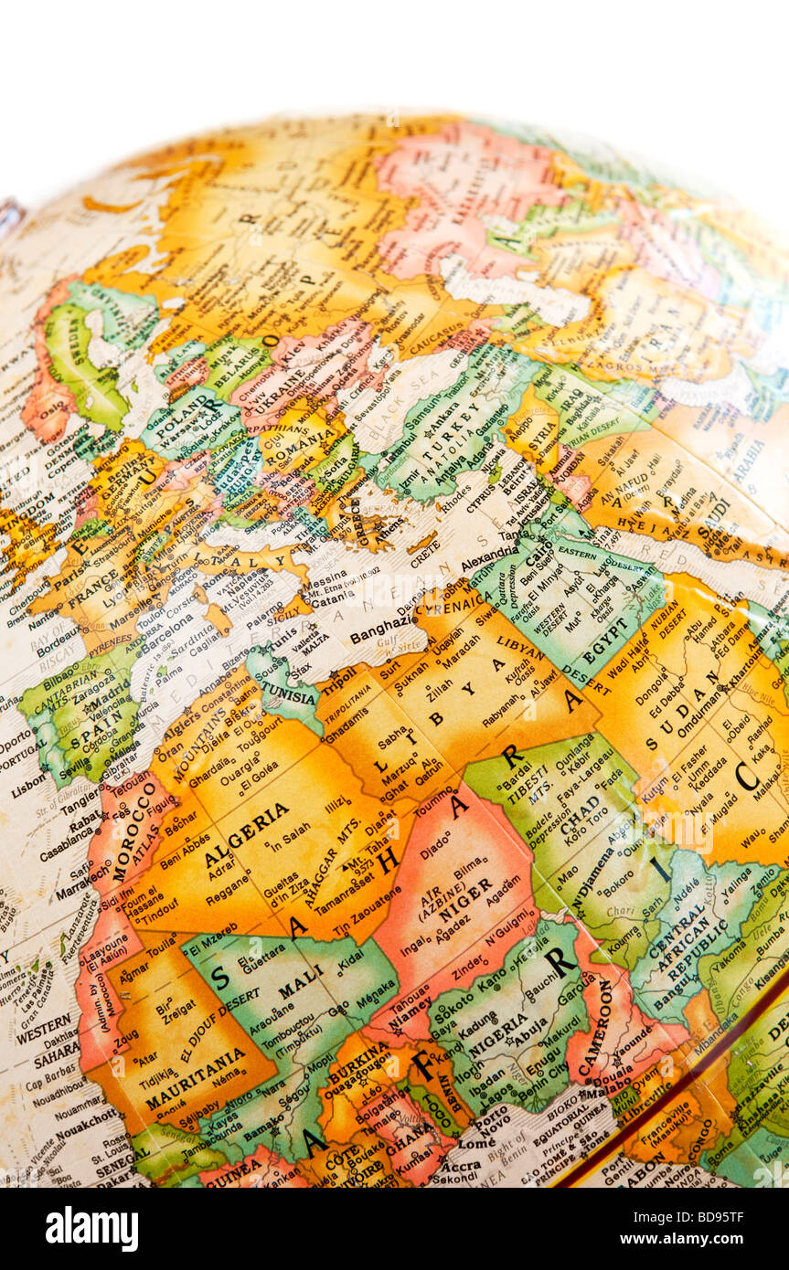 Teil eines Globus mit Karte des Mittelmeers Stockfoto