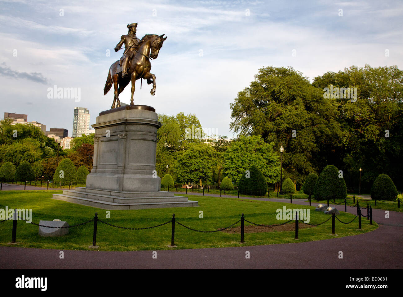 Eine Statue von WASHINGTON in BOSTON COMMON ist ein öffentlicher Park BOSTON