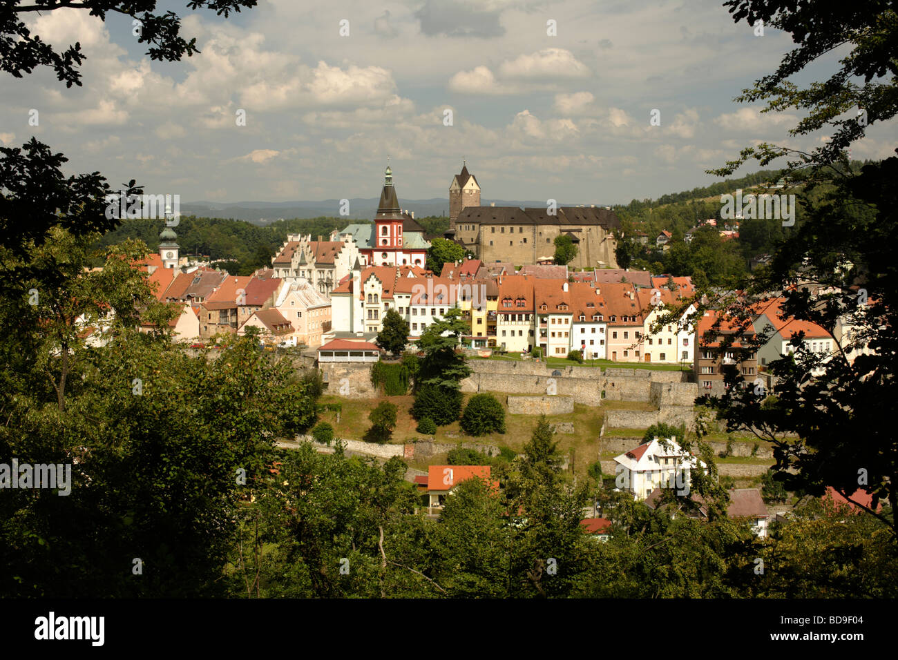 Historische alte Stadt Loket Eger Fluß Ohre West Böhmen Tschechien Stockfoto
