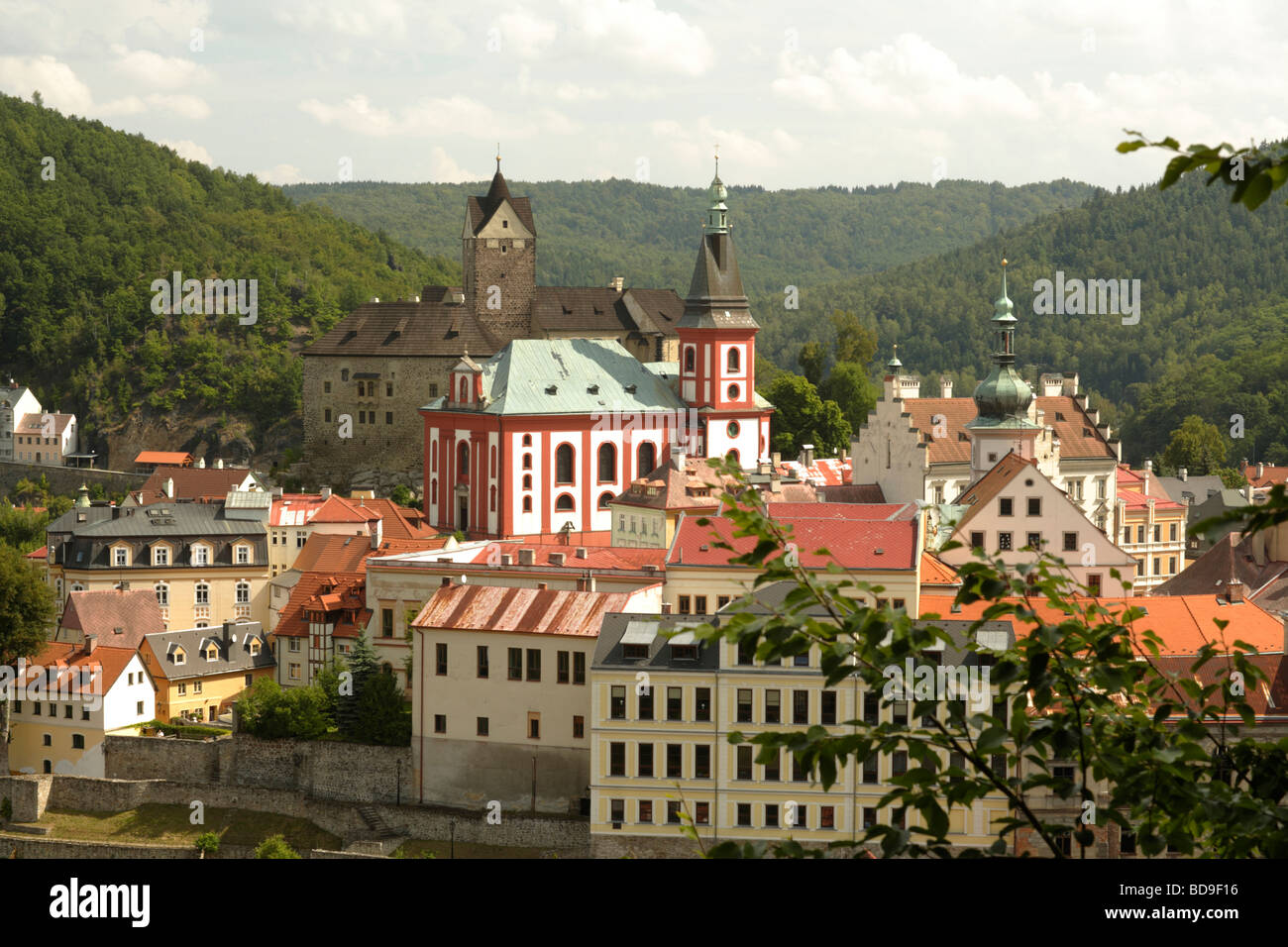 Historische alte Stadt Loket Eger Fluß Ohre West Böhmen Tschechien Stockfoto