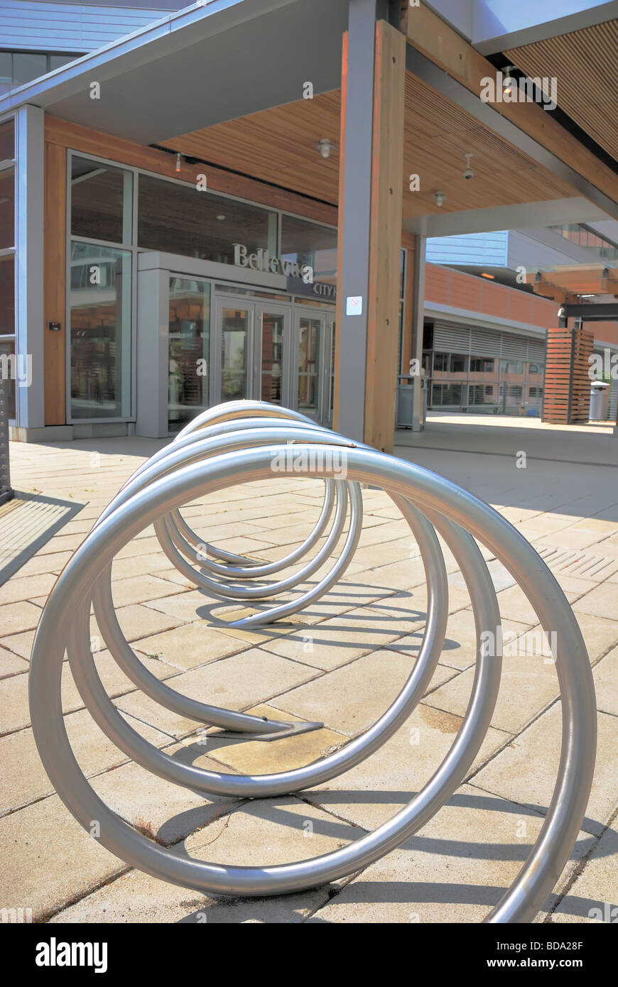 Fahrradständer im Bellevue Rathaus Stockfoto