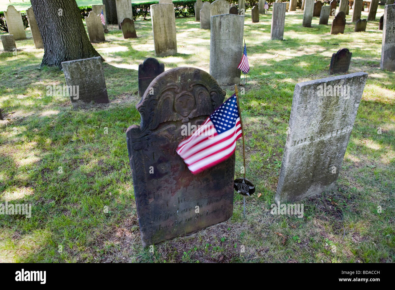 Alte Grabsteine. Grabsteine aus dem späten 1700 und frühen 1800 in North Haven CT USA Stockfoto