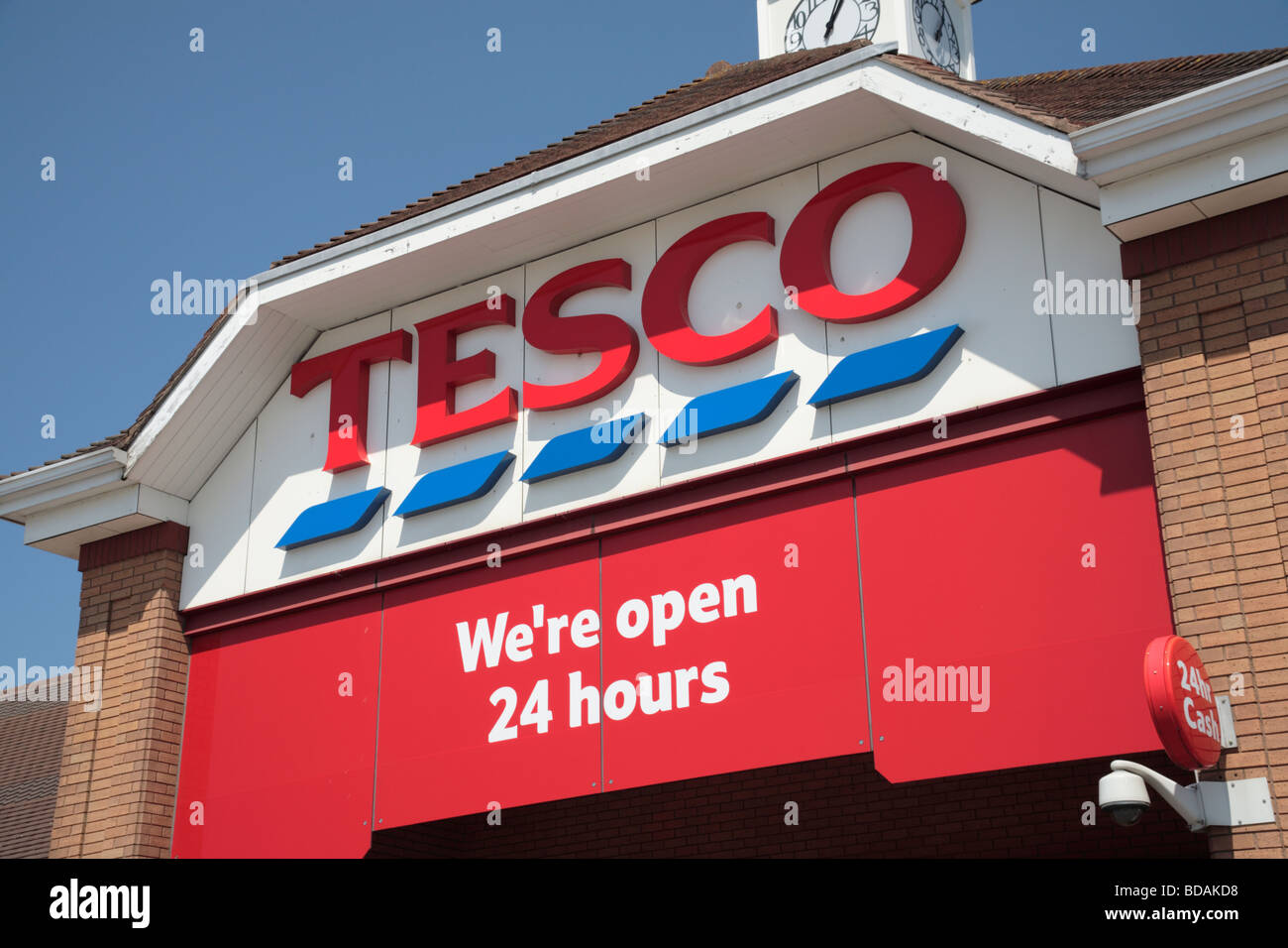 Tesco ladenfront Fotos und Bildmaterial in hoher Auflösung Alamy