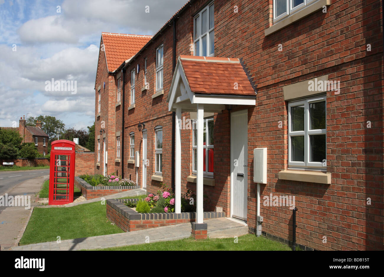 Neues bauen Häuser im Dorf Shelford, Nottinghamshire, England, Großbritannien Stockfoto