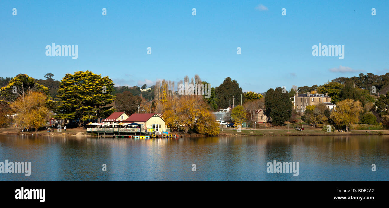 Lake Daylesford ist ein beliebtes Urlaubsziel in Zentralaustralien Victoria. Stockfoto