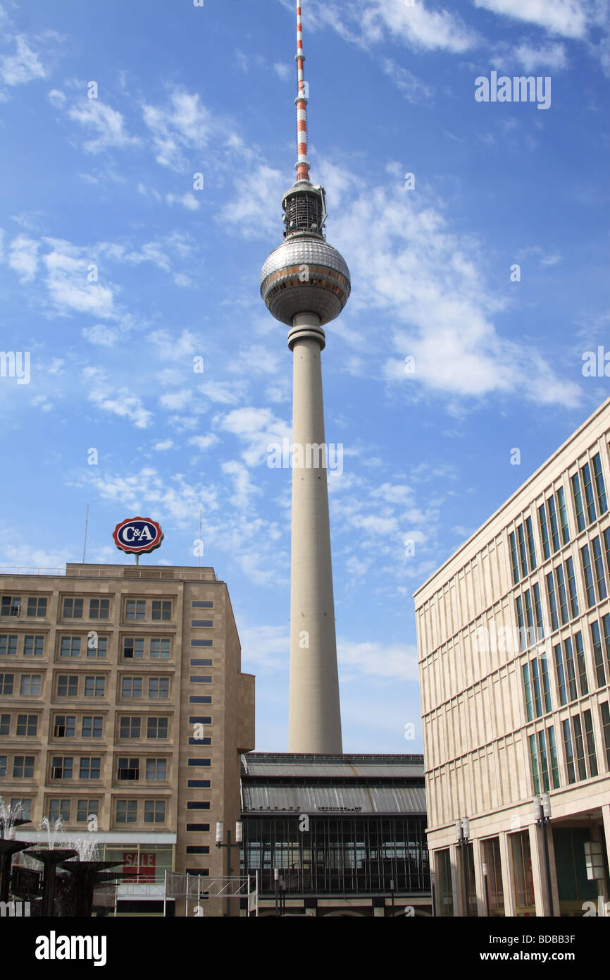 Fernsehturm am Alexanderplatz, Berlin, Deutschland. Stockfoto