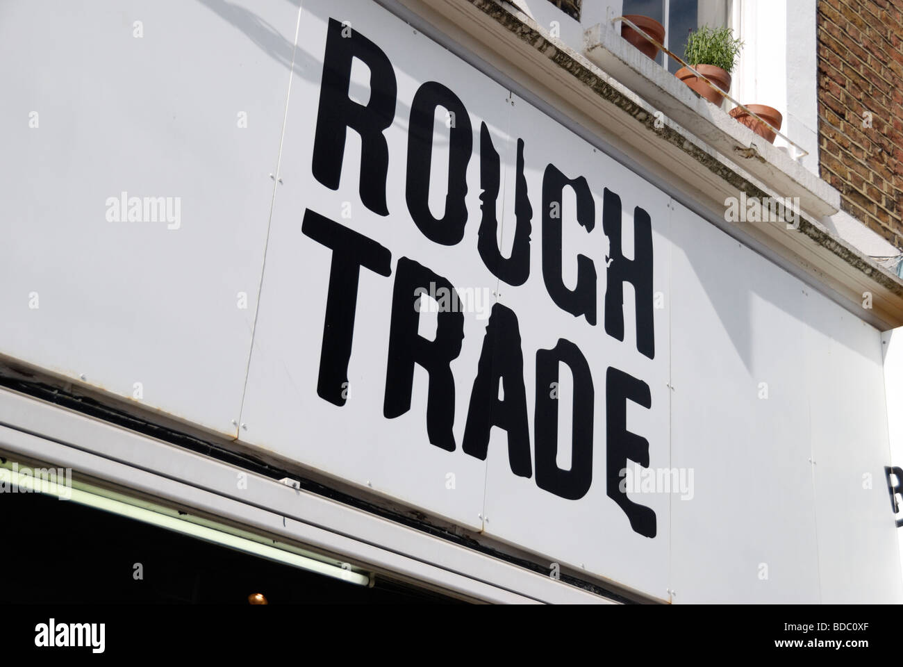 Rough Trade Plattenladen Zeichen Logo London England Stockfoto