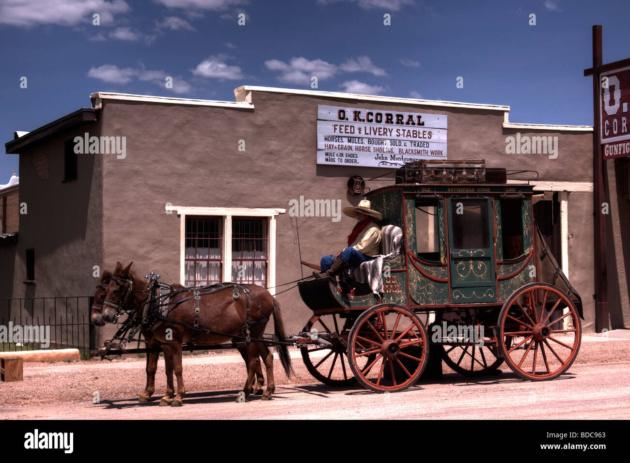 Wild west postkutsche -Fotos und -Bildmaterial in hoher Auflösung – Alamy