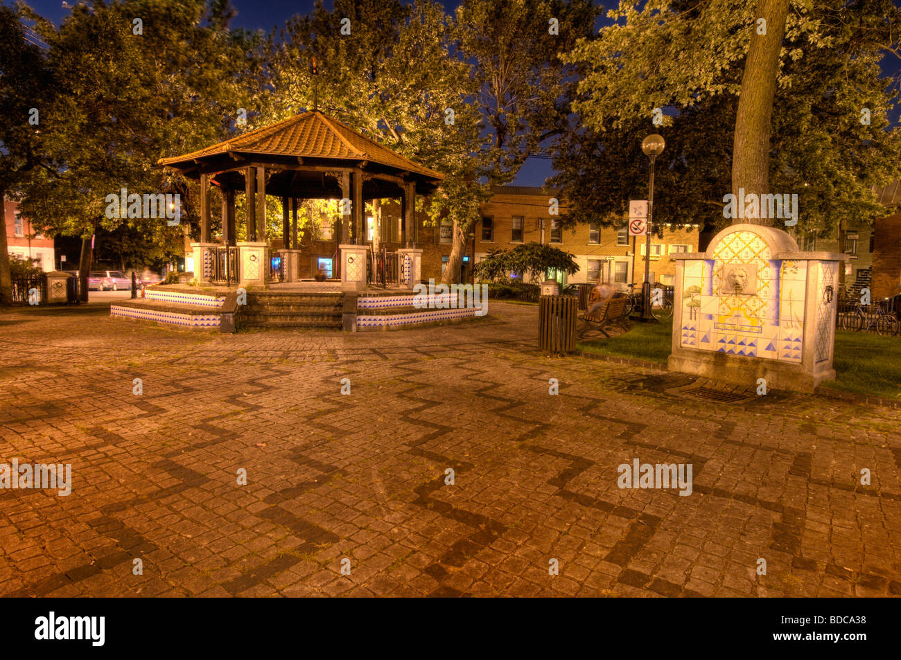 Portugal-Park befindet sich am Boulevard Saint Laurent Montreal Stockfoto