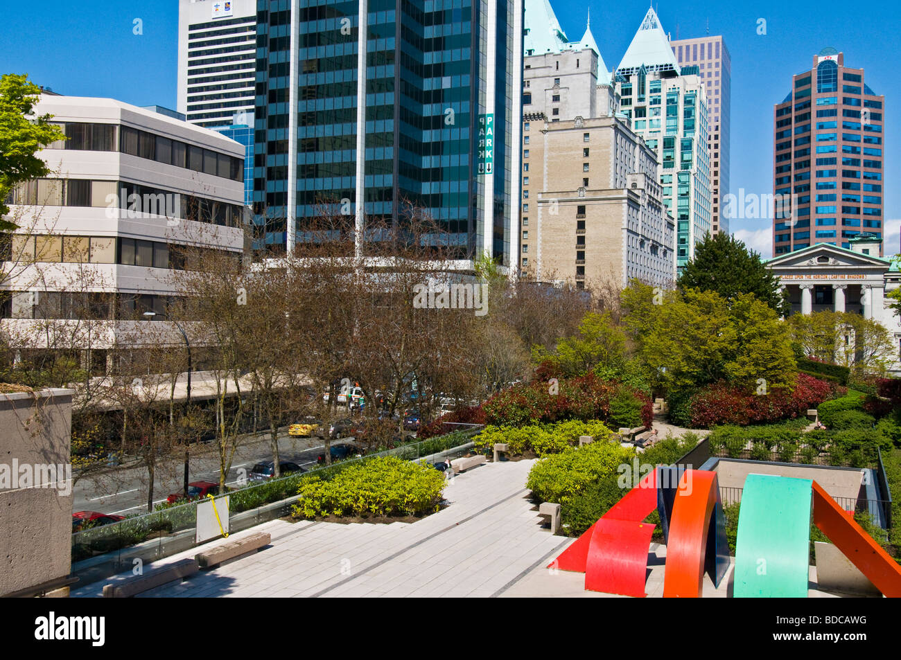 Downtown Vancouver Blick auf Vancouver Art Gallery und umliegenden Gebäuden und Robson Square Stockfoto
