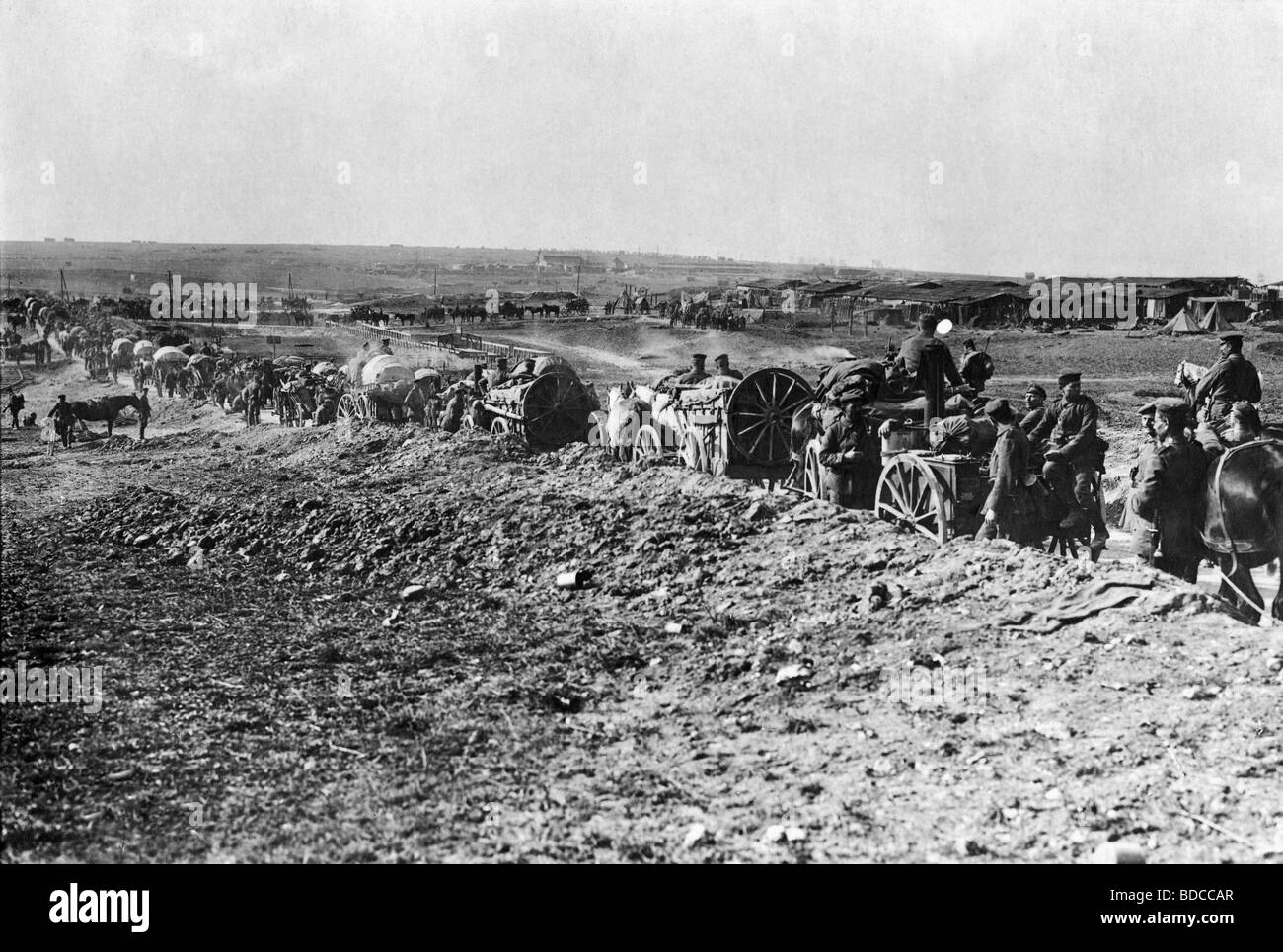Veranstaltungen, Erster Weltkrieg/erster Weltkrieg, Westfront, deutsche Versorgungszüge in der Nähe von Etricourt, Picardie, März 1918, Stockfoto
