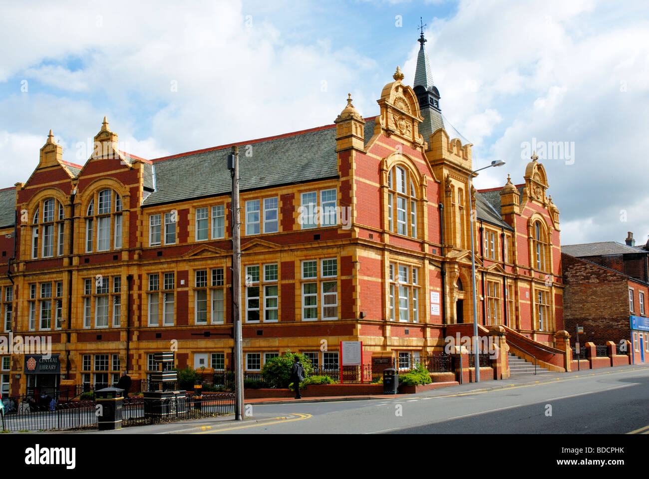 Die Bibliothek, ehemals das Gymnasium, Union Street, Chorley. Stockfoto
