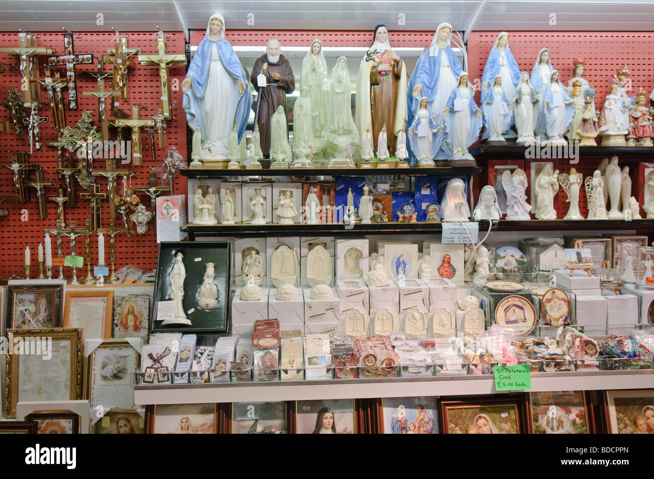 Römisch-katholisch Souvenir-Shop, Knock, Irland Stockfoto