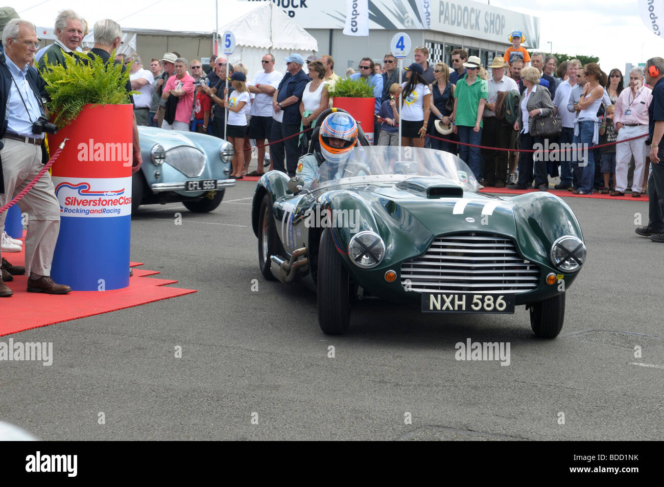 Cooper-Sportwagen im Fahrerlager bei der Silverstone Classic 2009 Stockfoto