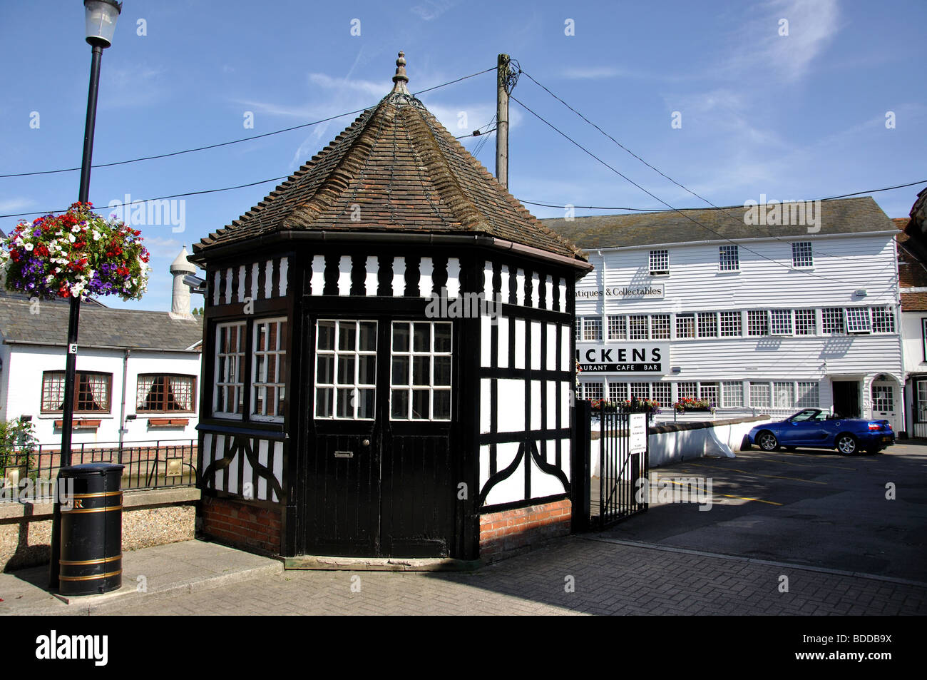 Townsford Mühle Antiquitäten, Zentrum, Damm, Halstead, Essex, England, Vereinigtes Königreich Stockfoto