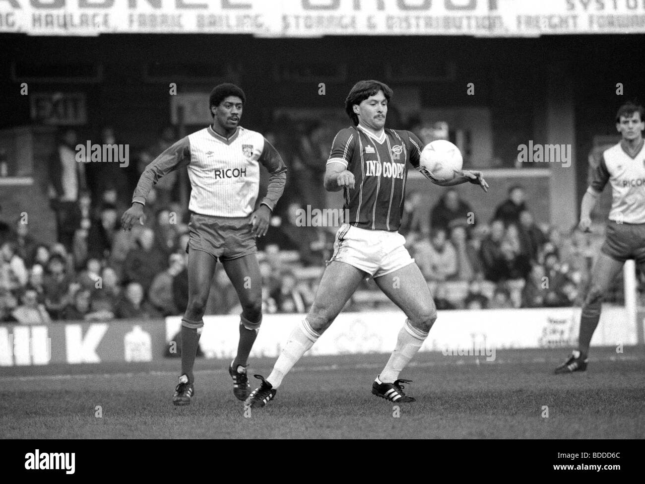 LEICESTER CITY V STOKE CITY 01.12.1985 Steve Lynex und Mark Chamberlain Stockfoto