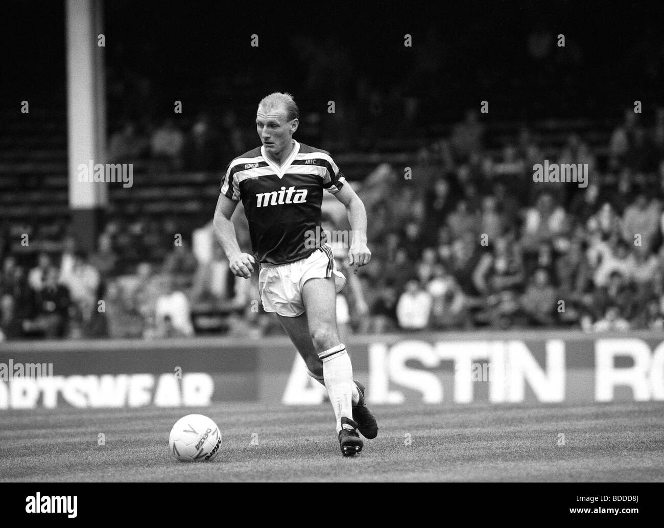 Aston Villa V Sheffield Wednesday am Park der Villa 05.04.1987 Villa Steve Hunt Stockfoto