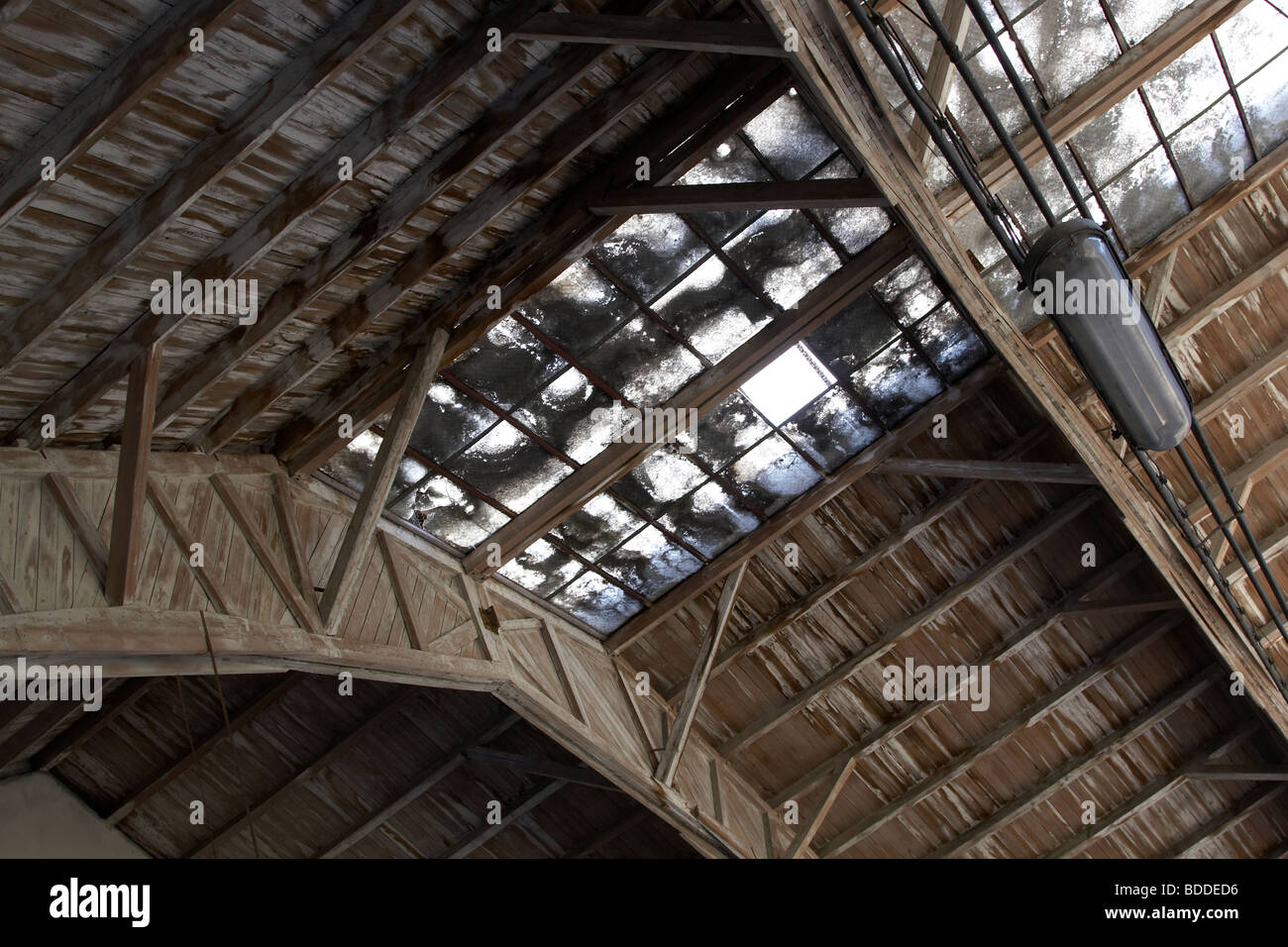 alte hölzerne Dach Stockfoto