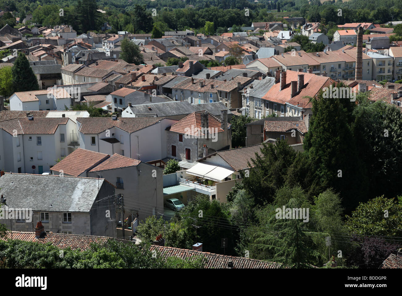 Eine Luftaufnahme von Chauvigny, Vienne, Poitou-Charentes, Frankreich. Stockfoto