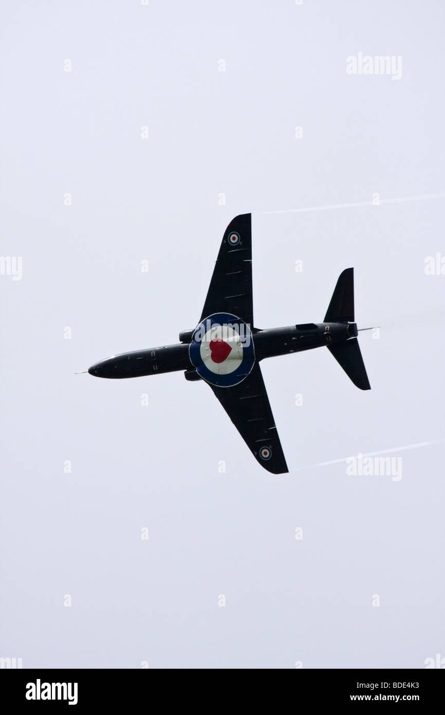 Hawk T1 advanced Jet Trainingsflugzeug in RAF Benevolent Fund (RABF) Lackierung Stockfoto