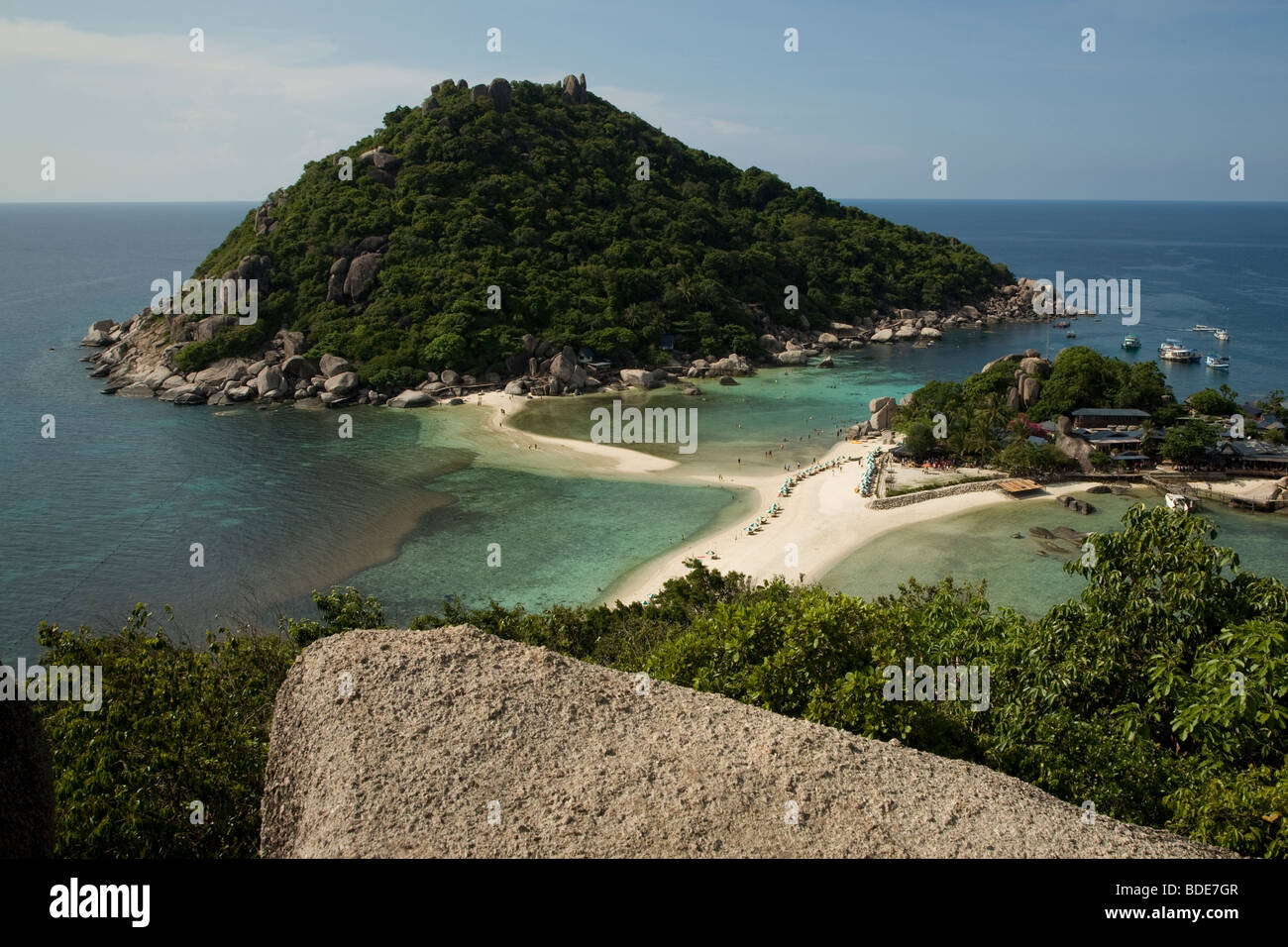 Koh Nang Yuan aus die Küste von Koh Tao, Thailand Stockfoto