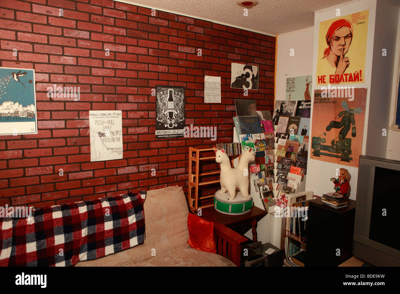 Eine Abschiedsparty ist für Künstler und Musiker Mark Rice im russischen Recording Studio in Bloomington, Indiana gegeben. Stockfoto Eine Abschiedsparty ist für Künstler und Musiker Mark Rice im russischen Recording Studio in Bloomington, Indiana gegeben. Stockfoto