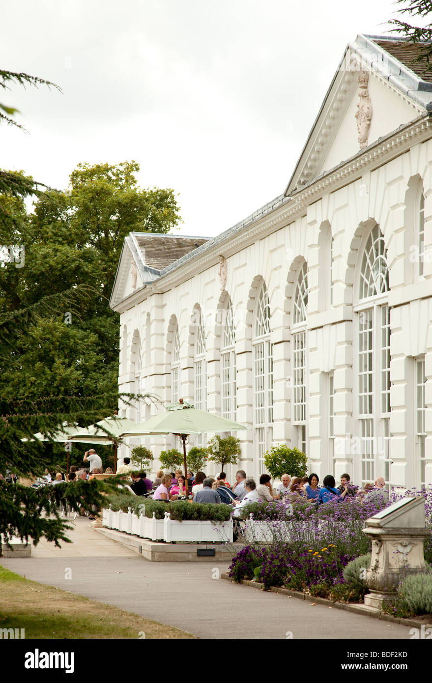 Ein Cafe in Kew Gardens Stockfoto