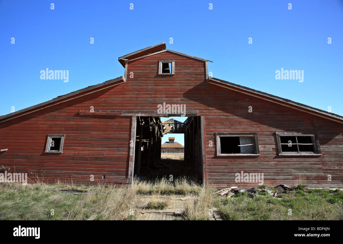 verlassenen alten stabilen Bauernhof-Gebäude Stockfoto