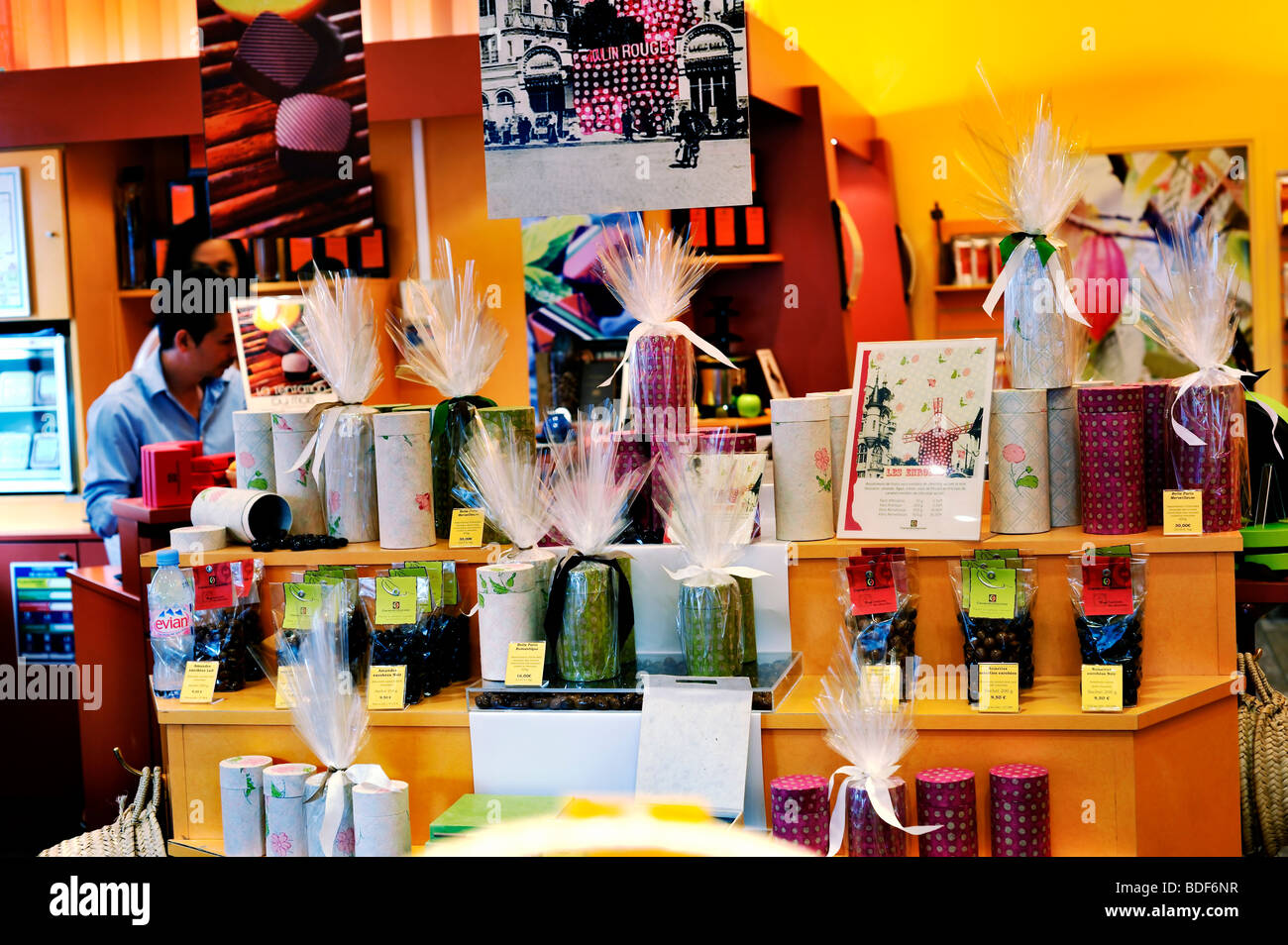 Paris, Frankreich, Blick ins Innere, Food Shopping, Interieur des French Chocolate Shop, 'Cacao & Chocolat', Boutique, Candy paris Stockfoto