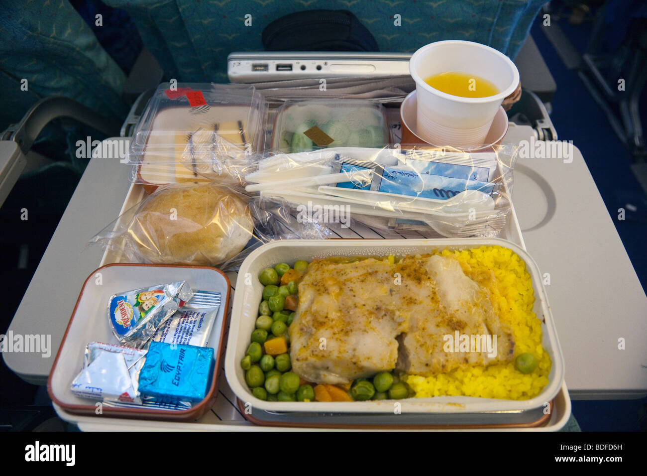 Fluglinie Mahlzeit, Egypt Air Flug Stockfoto