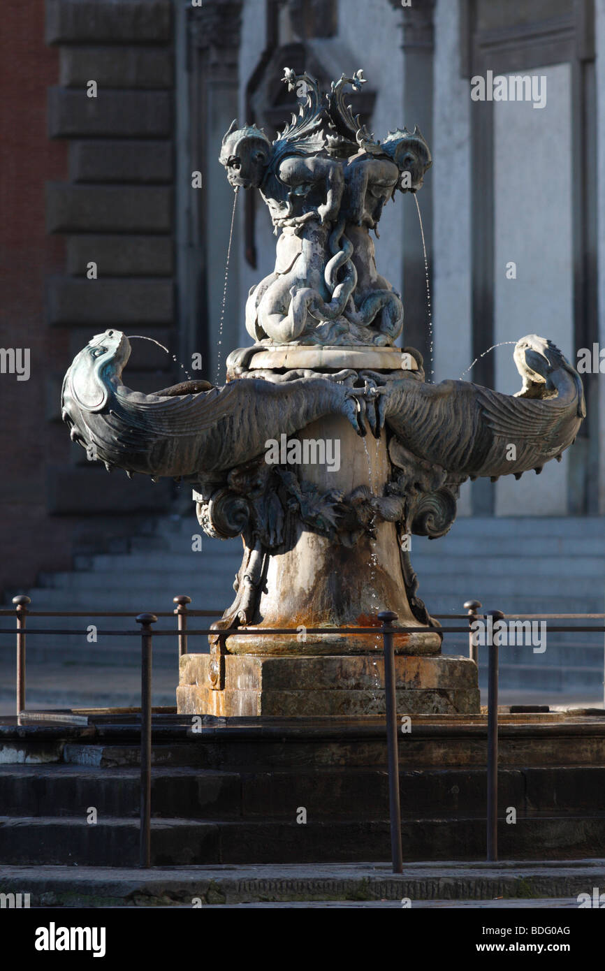 Manieristischen Brunnen in Piazza della Santissima Annunziata. Florenz, Italien. Stockfoto