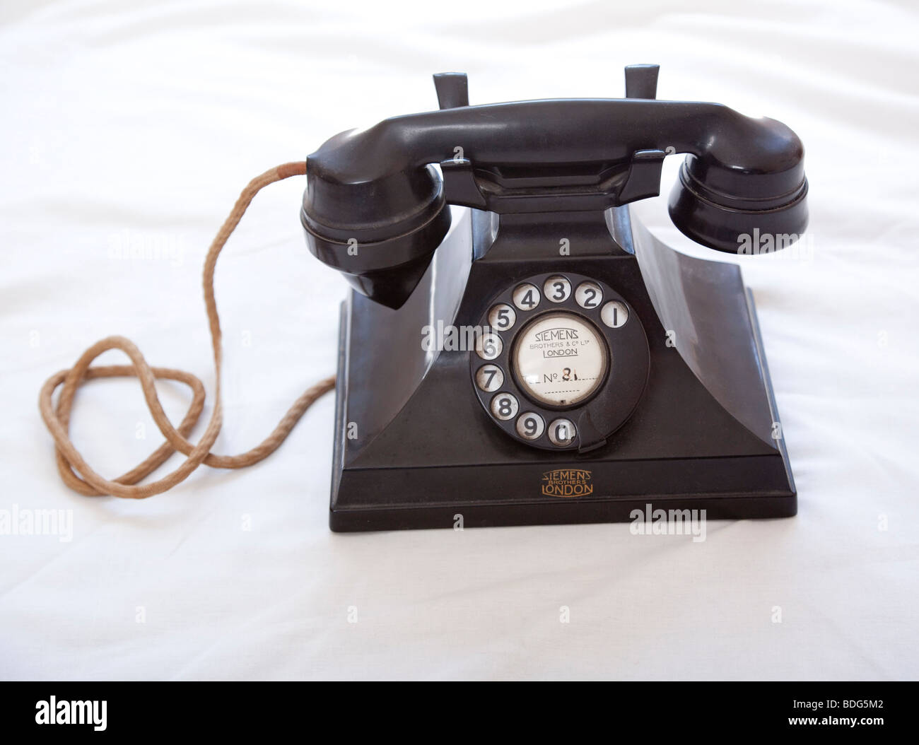alte Siemens 200 Serie Telefon aus den 1930er Jahren Stockfoto