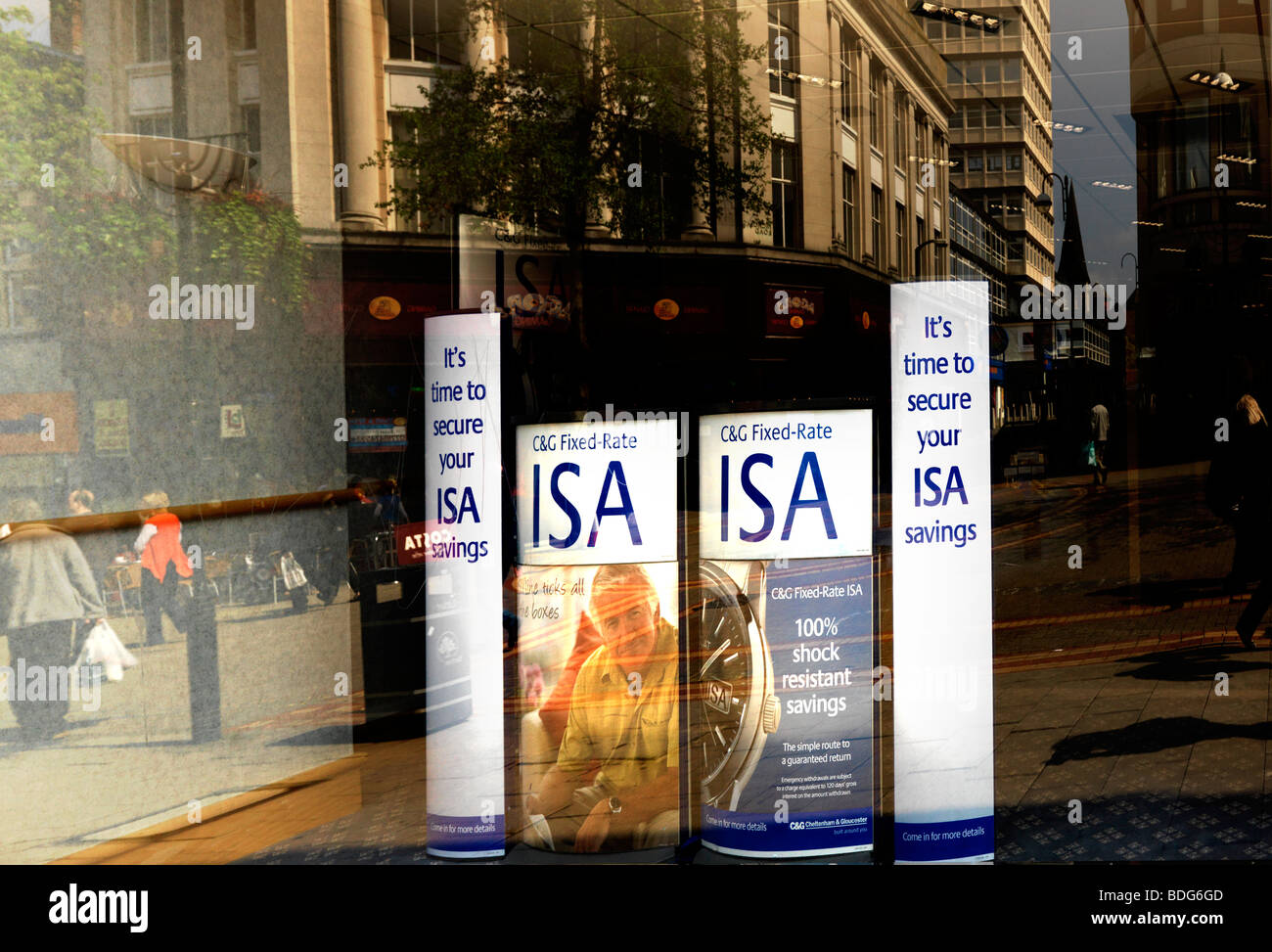 ISA-Werbung in einer Bausparkasse High Street Stockfoto