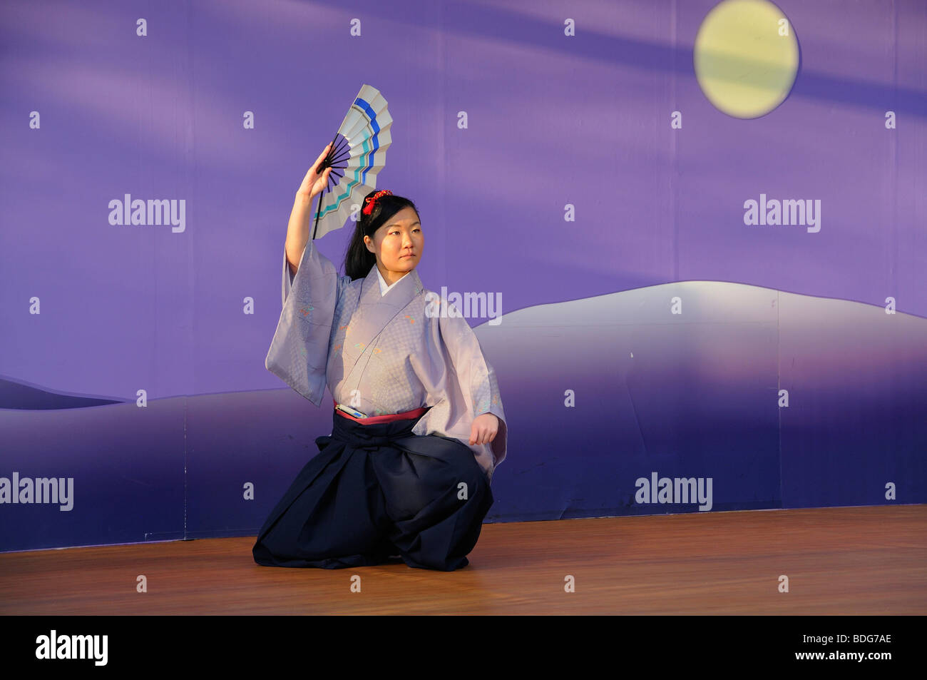 Fächertanz, Nihon Buyo, an das Cherry Blossom Festival, Hanami in Kyoto, Japan, Asien Stockfoto