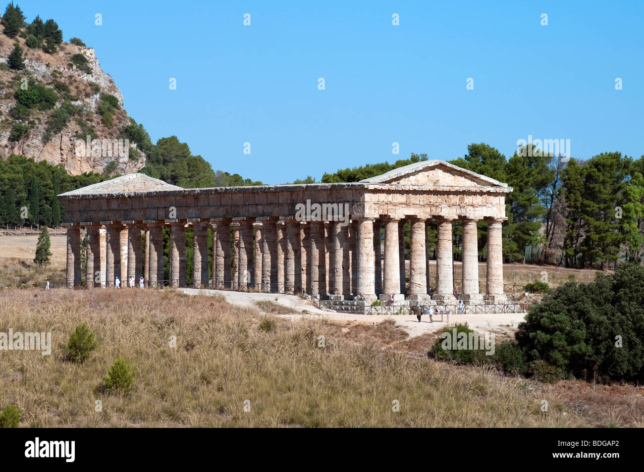 Der Tempel von Segesta, Sizilien, von Südosten gesehen. Stockfoto