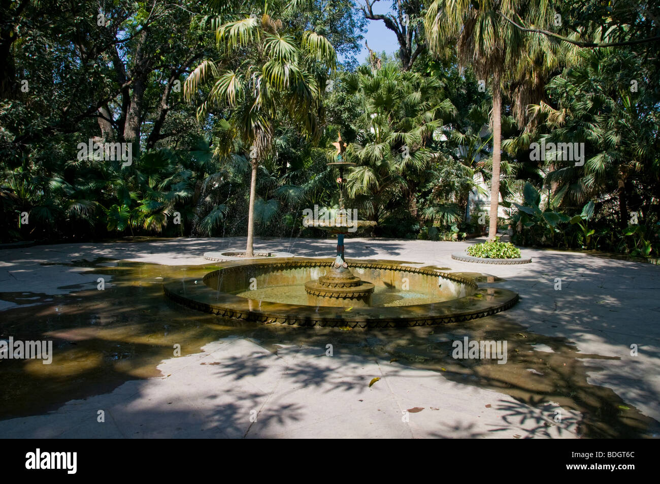 Gärten der Maids Of Honour, kühlen Brunnen schmücken den Park, Sahelion k Bari, Udaipur, Rajasthan, Indien Stockfoto
