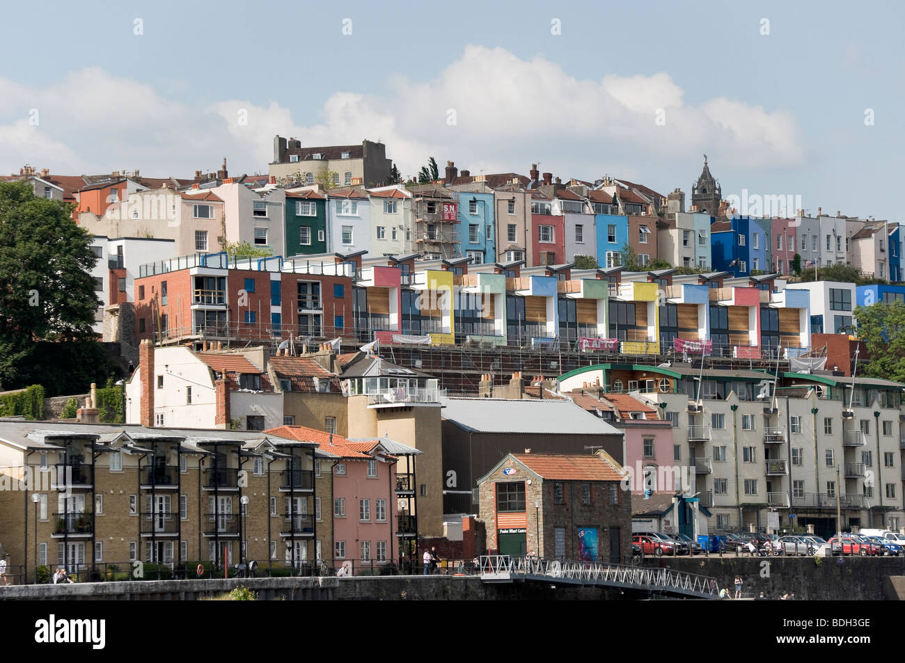 Ansicht von Bristol schwimmenden Hafen mit Blick auf Hotwells und Clifton Bristol Stockfoto