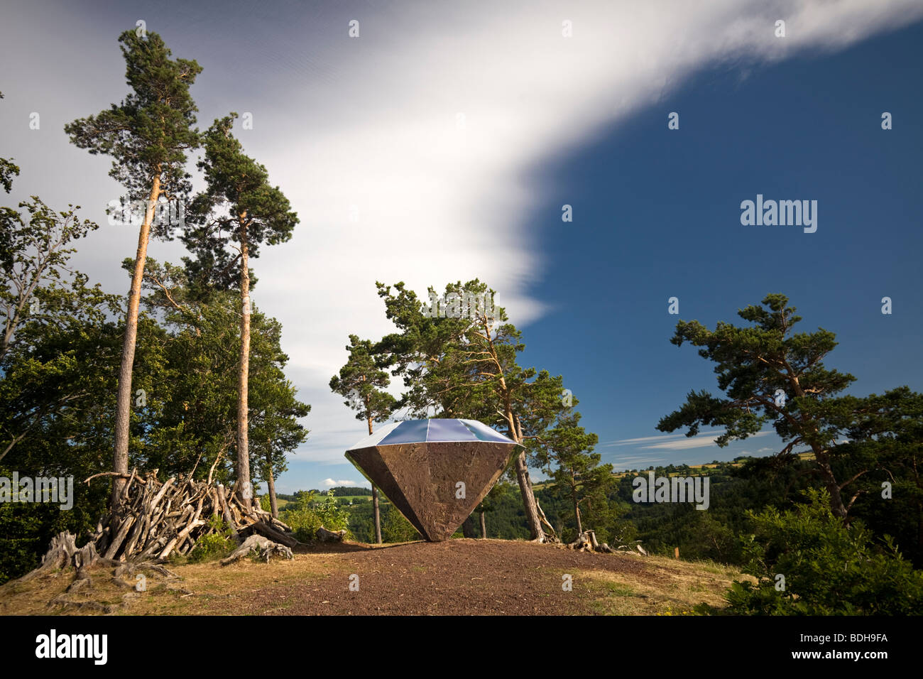 Ein Maja Spasova Land Art Arbeit. Installation de Land Art Réalisée Par l'artiste Plasticienne Maja Spasova. Stockfoto