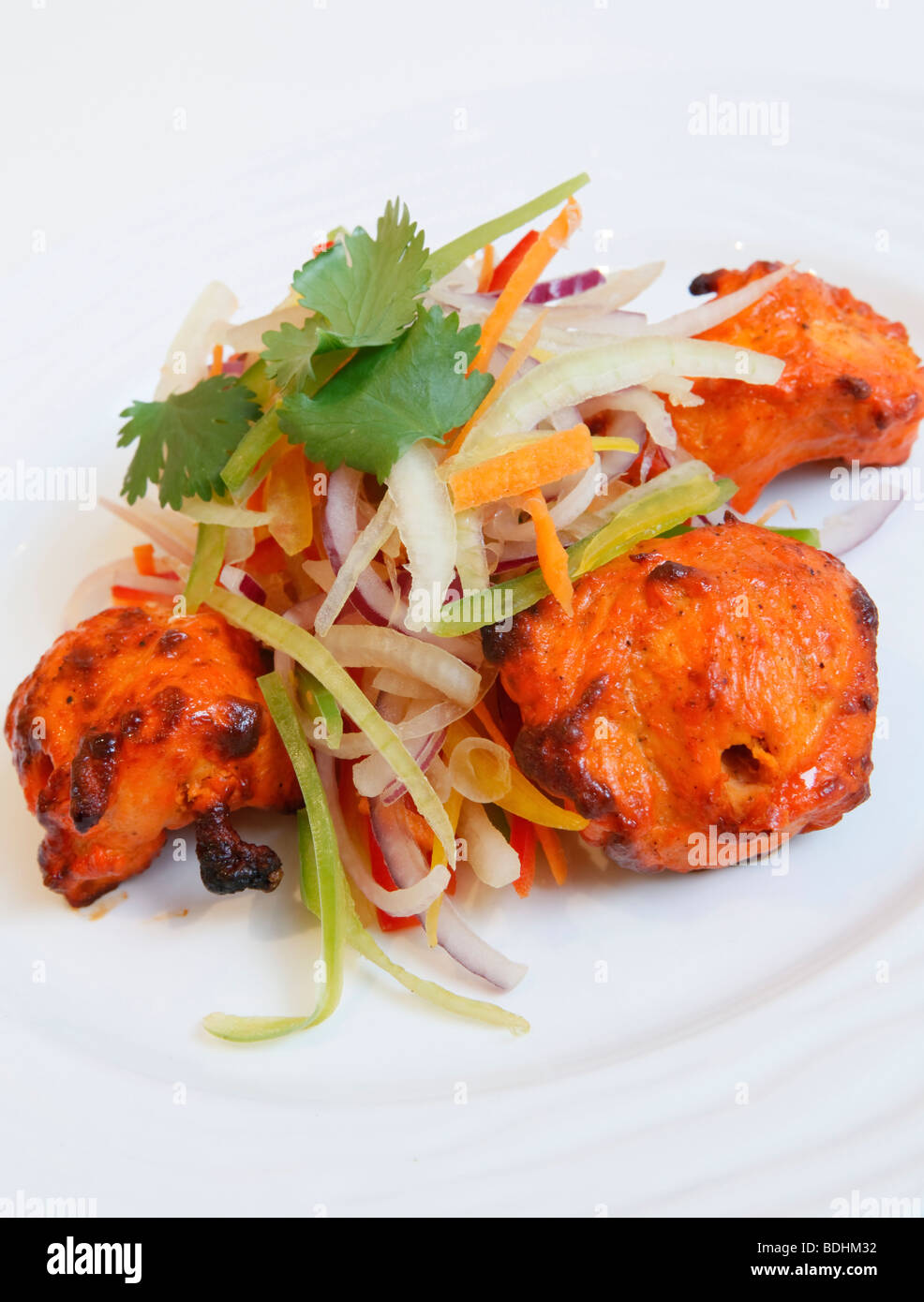 Shimla Pinks Indian Restaurant, ist Essen tandoori-Hühnchen Stockfoto