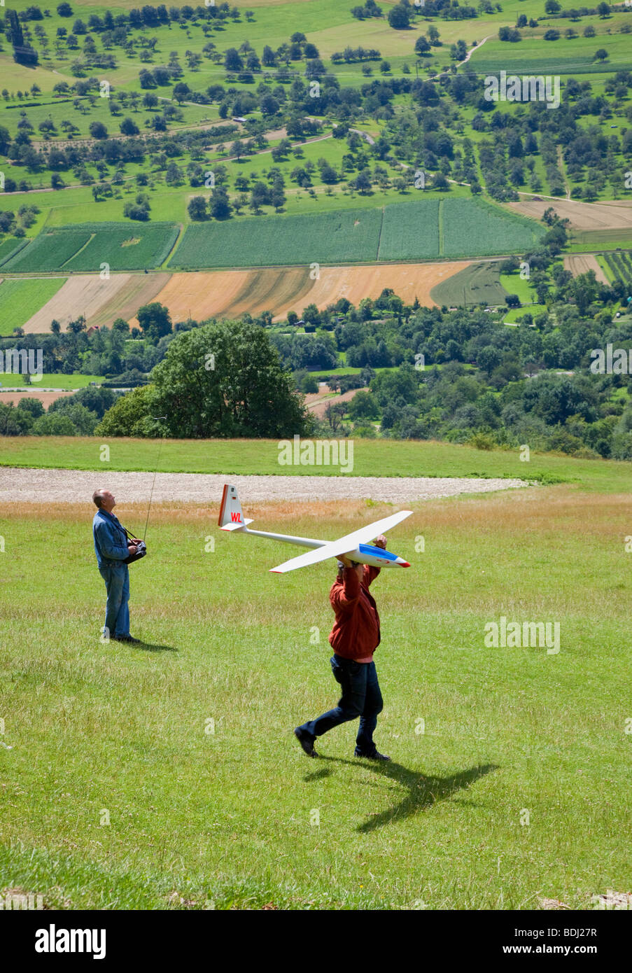 Modell-Segelflugzeuge von Teck Hill in Esslingen, Baden-Württemberg Deutschland Europa geflogen Stockfoto