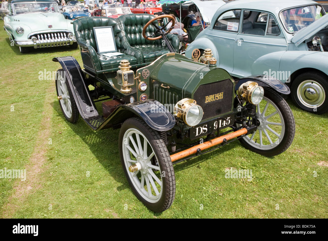 1909 Brush Runabout im Classic Car Show ausgestellt Stockfoto