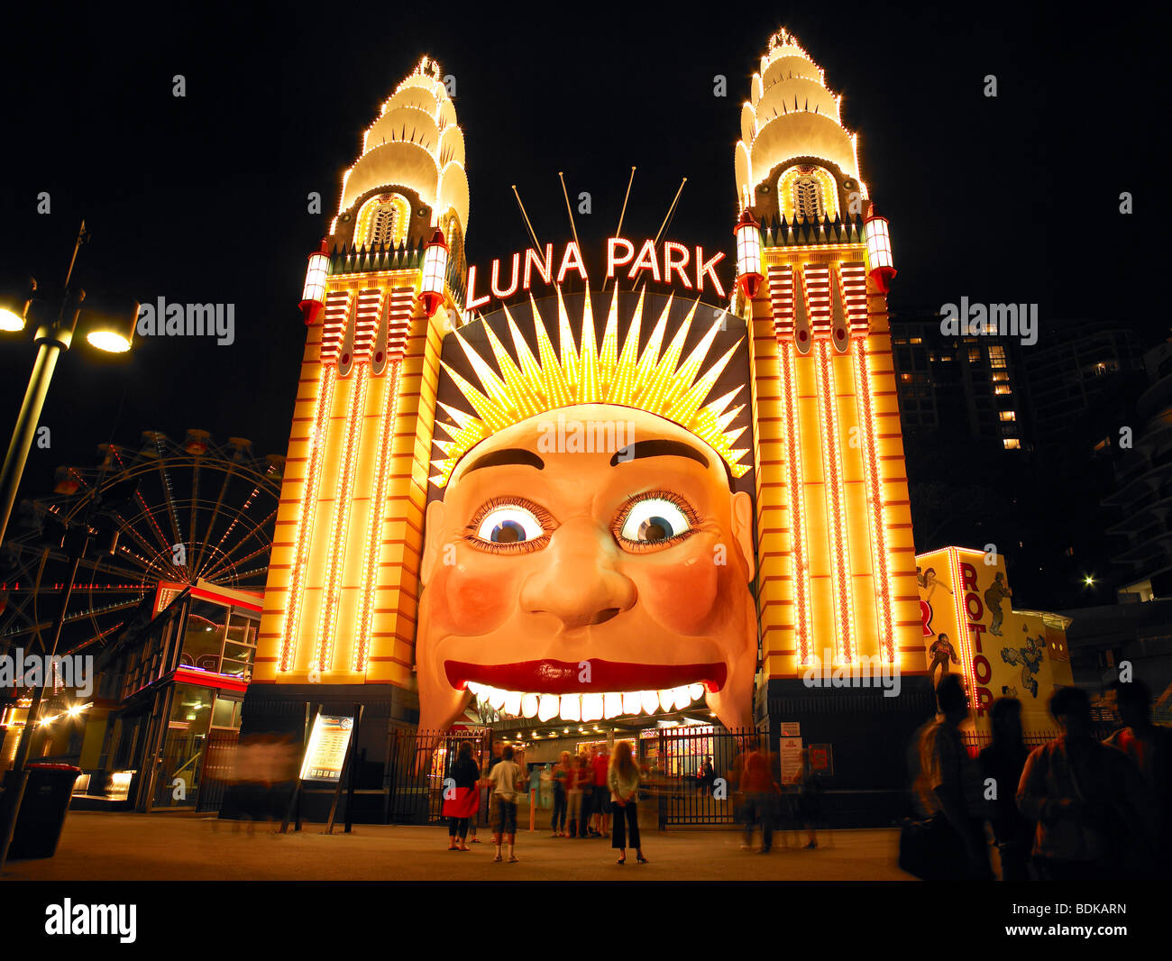 Luna park eingang Fotos und Bildmaterial in hoher Auflösung Alamy