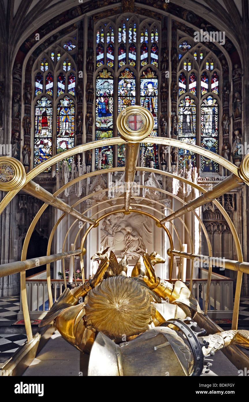 Detail des Grabes und vergoldeten Messing Denkmal von Richard Beauchamp Earl of Warwick St. Saint Mary's Kirche Warwick England Stockfoto