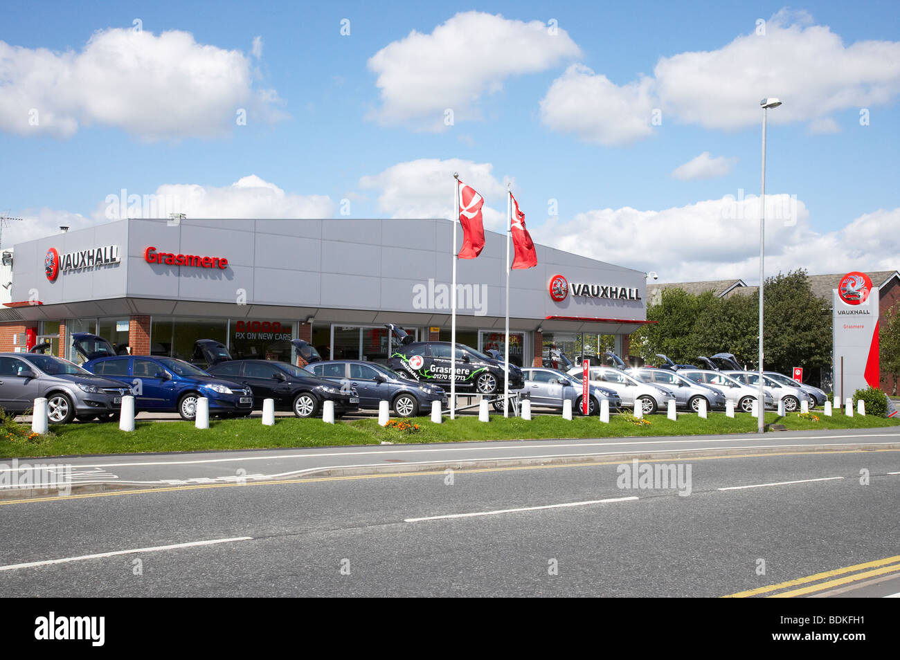 Grasmere Vauxhall Autohändler in Crewe UK Stockfoto